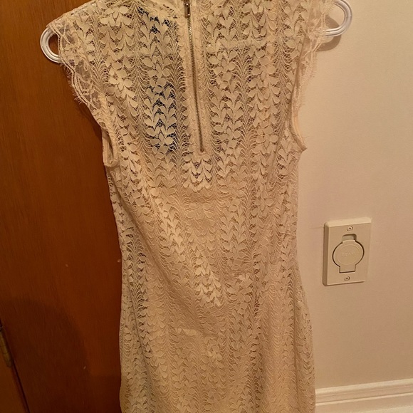 Dynamite Lace Dress - Picture 2 of 2